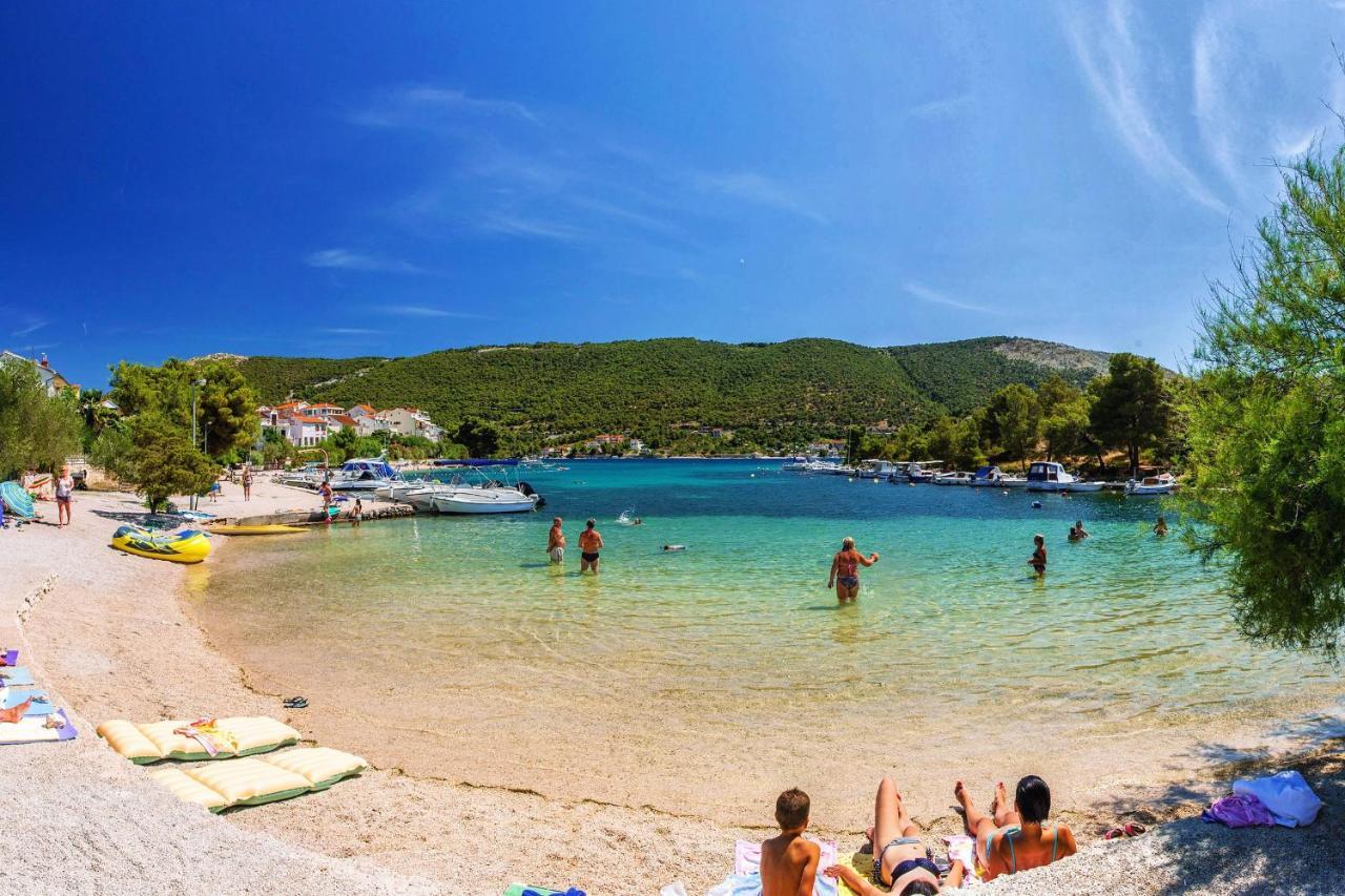 Apartments By The Sea Grebastica, Sibenik - 4881 Baselovici Екстер'єр фото