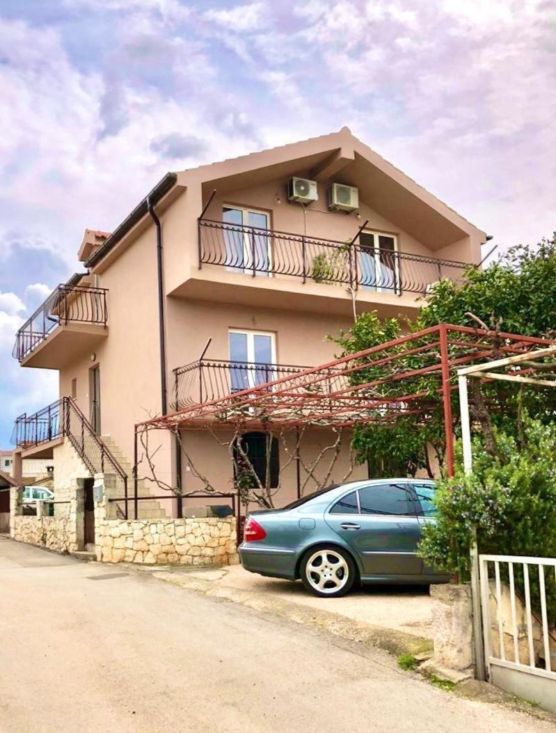Apartments By The Sea Grebastica, Sibenik - 4881 Baselovici Екстер'єр фото